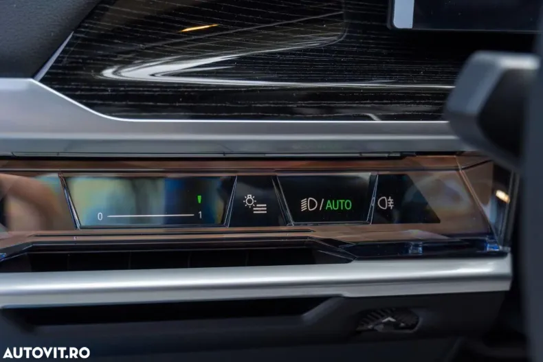 BMW Seria 7 din 2024 cu 16.200 km - oferta BMW144729 - foto 9