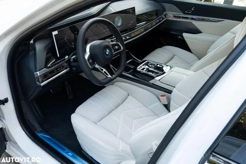 BMW Seria 7 din 2024 cu 16.200 km - oferta BMW144729 - foto 22