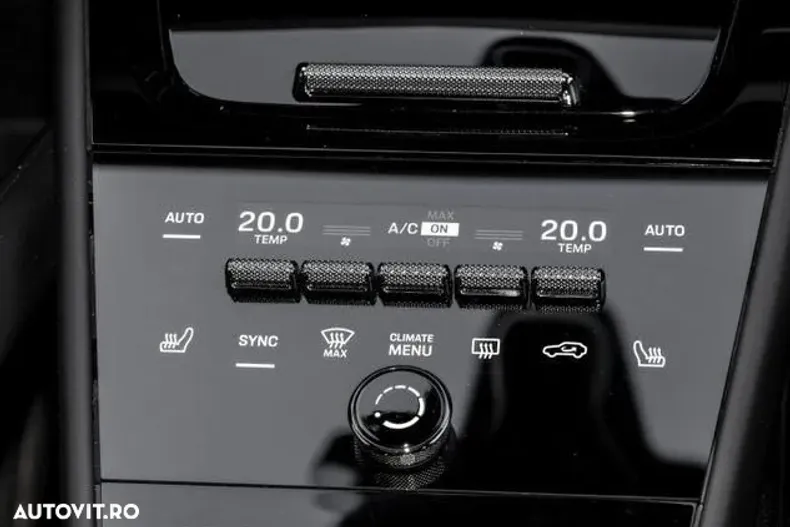 Porsche Cayenne din 2023 cu 12.900 km - oferta POR144732 - foto 13