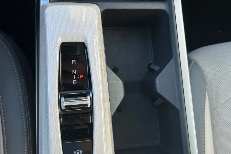 Ssangyong Torres din 2025 cu 2.000 km - oferta SSA144734 - foto 21