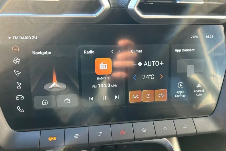 MG ZS HEV din 2025 cu 900 km - oferta MG0144735 - foto 21