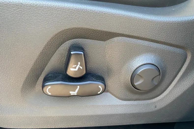 Ssangyong MUSSO din 2025 cu 1.000 km - oferta SSA144736 - foto 16