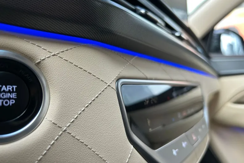 Ssangyong REXTON din 2025 cu 1.000 km - oferta SSA144737 - foto 29