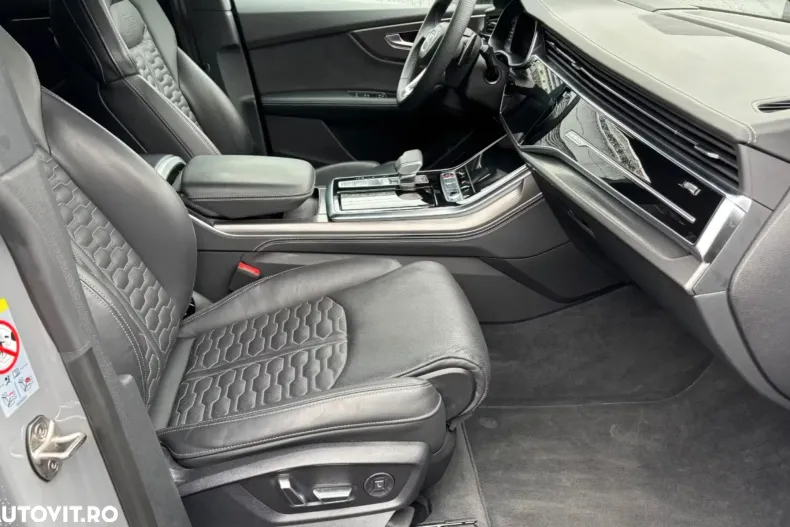 Audi RSQ8 din 2024 cu 27.103 km - oferta AUD144740 - foto 5