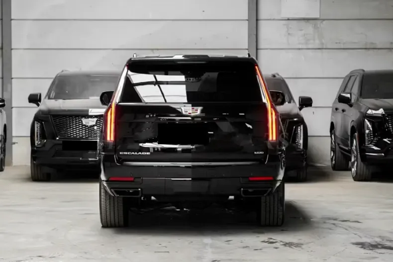 Cadillac Escalade din 2025 cu 10 km - oferta CAD144741 - foto 6