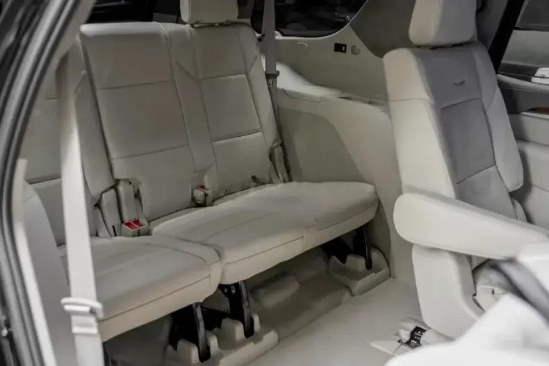 Cadillac Escalade din 2025 cu 10 km - oferta CAD144741 - foto 13