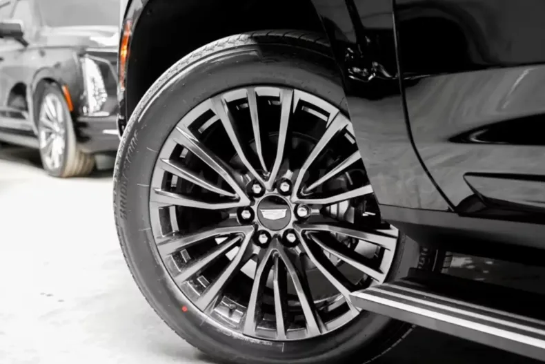 Cadillac Escalade din 2025 cu 10 km - oferta CAD144741 - foto 17