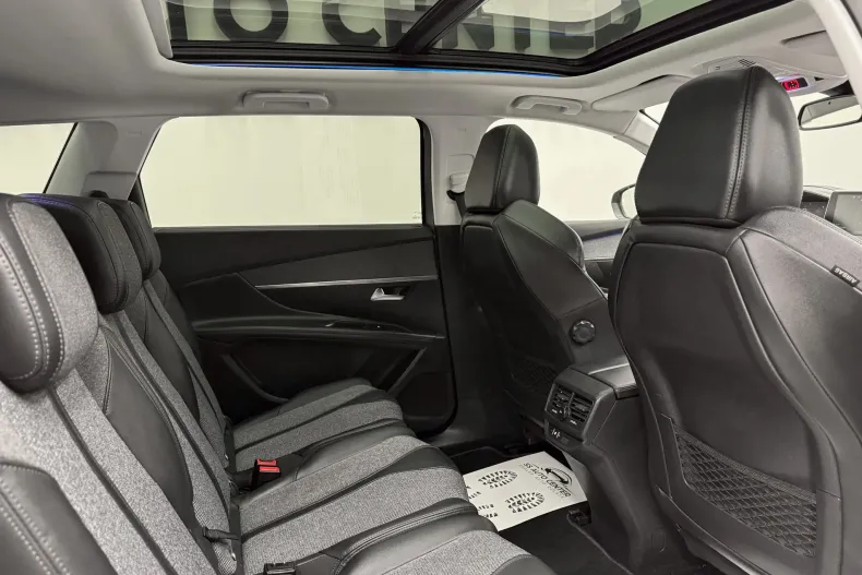 Peugeot 5008 din 2020 cu 142.000 km - oferta PEU144748 - foto 19