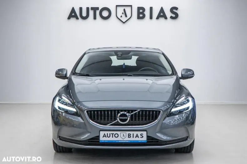 Volvo V40 din 2020 cu 175.583 km - oferta VOL144750 - foto 22