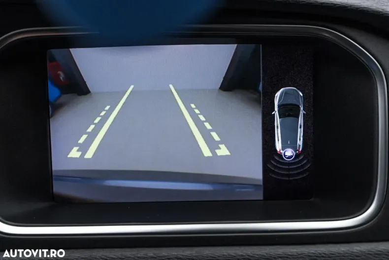 Volvo V40 din 2020 cu 175.583 km - oferta VOL144750 - foto 24