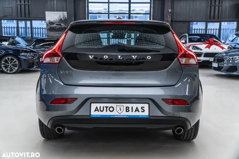Volvo V40 din 2020 cu 175.583 km - oferta VOL144750 - foto 25