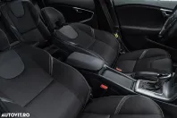 Volvo V40 din 2020 cu 175.583 km - oferta VOL144750 - foto 30
