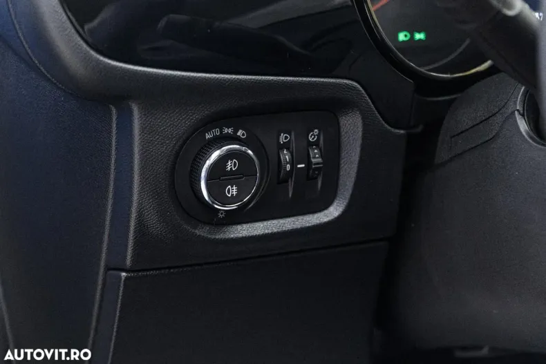 Opel Corsa din 2023 cu 54.000 km - oferta OPE144756 - foto 15