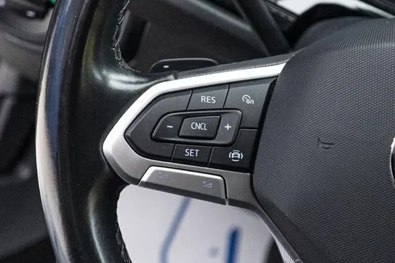 Volkswagen Taigo din 2023 cu 106.000 km - oferta VOL144764 - foto 17