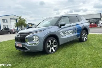 Mitsubishi Outlander din 2025 - oferta MIT144771