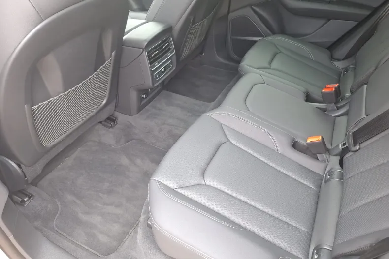 Audi Q8 din 2024 cu 2.839 km - oferta AUD144773 - foto 15