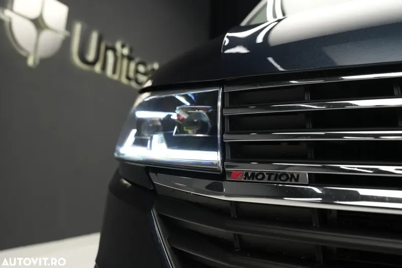 Volkswagen Multivan din 2021 cu 72.035 km - oferta VOL144776 - foto 8