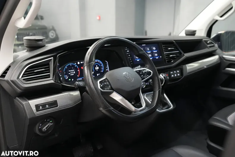 Volkswagen Multivan din 2021 cu 72.035 km - oferta VOL144776 - foto 13