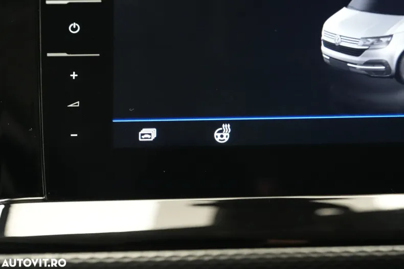 Volkswagen Multivan din 2021 cu 72.035 km - oferta VOL144776 - foto 23