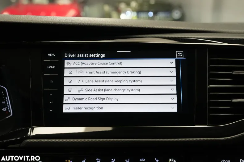 Volkswagen Multivan din 2021 cu 72.035 km - oferta VOL144776 - foto 24