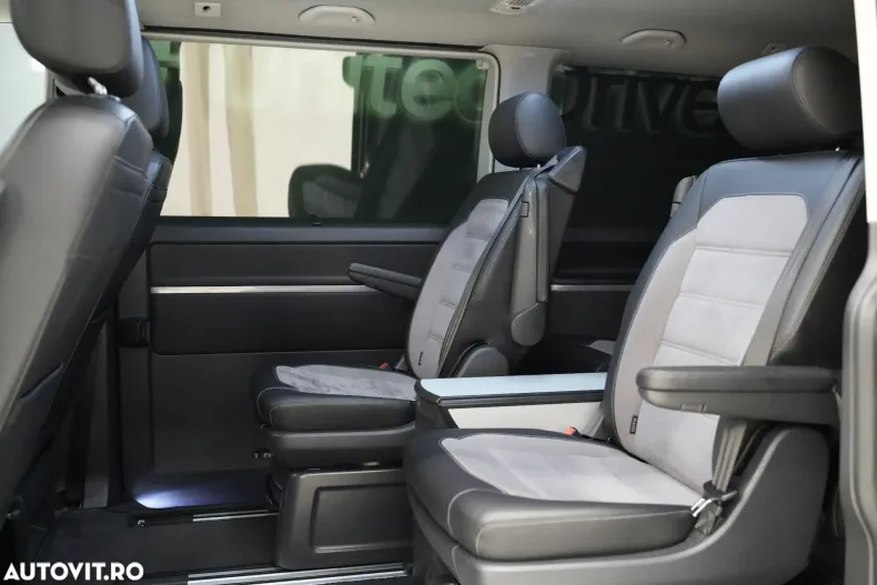 Volkswagen Multivan din 2021 cu 72.035 km - oferta VOL144776 - foto 30