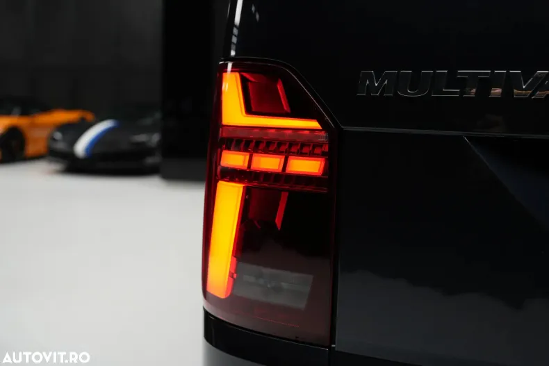 Volkswagen Multivan din 2021 cu 72.035 km - oferta VOL144776 - foto 37