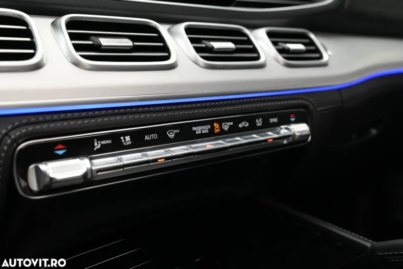 Mercedes-Benz GLE din 2023 cu 8.702 km - oferta MER144780 - foto 28