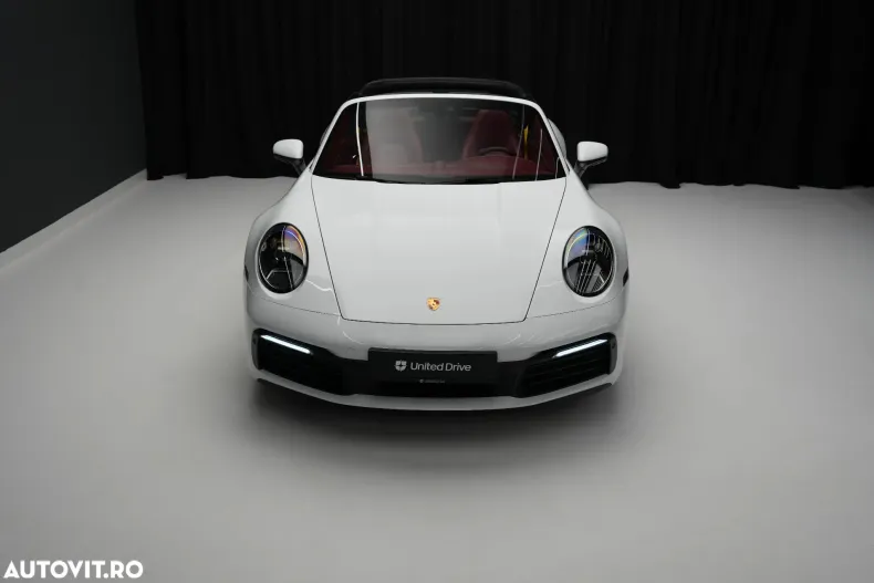 Porsche 911 din 2022 cu 31 km - oferta POR144784 - foto 5