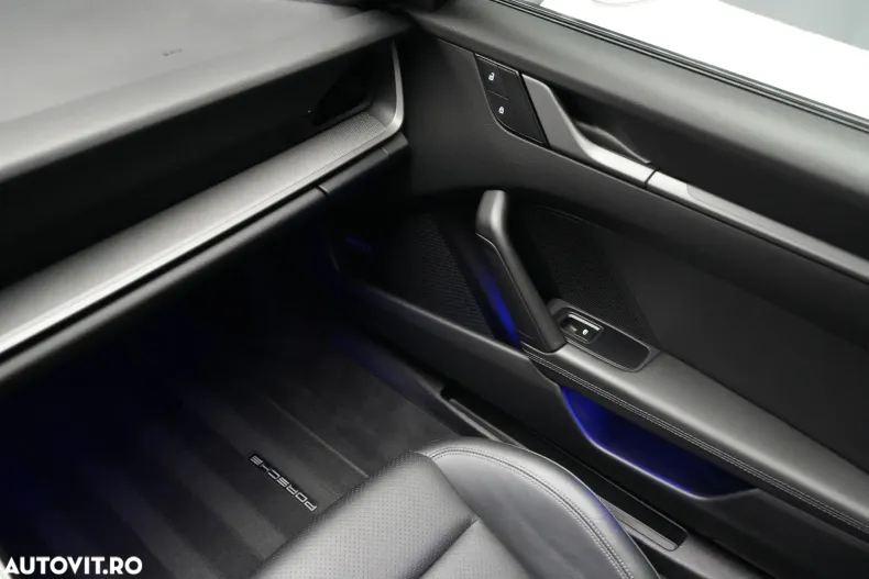 Porsche 911 din 2022 cu 46.600 km - oferta POR144785 - foto 18