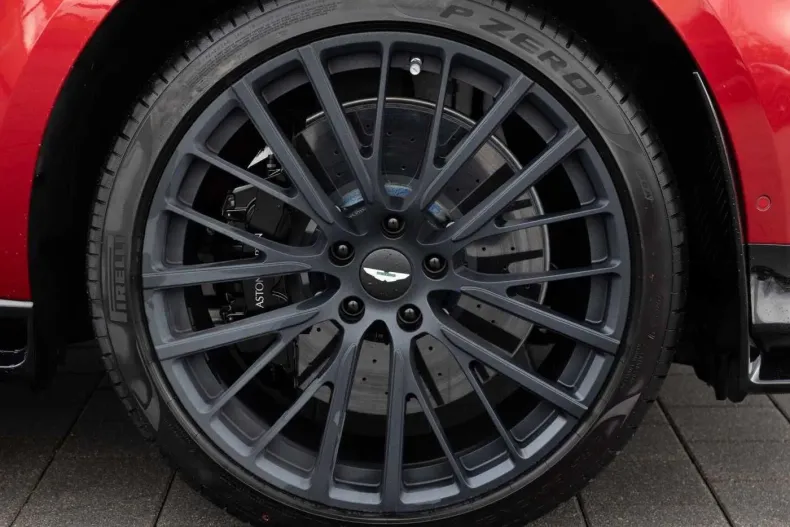 Aston Martin DBX din 2024 cu 11.300 km - oferta AST144789 - foto 7