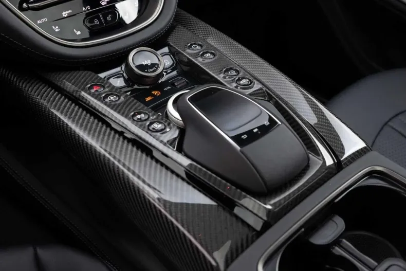 Aston Martin DBX din 2024 cu 11.300 km - oferta AST144789 - foto 11