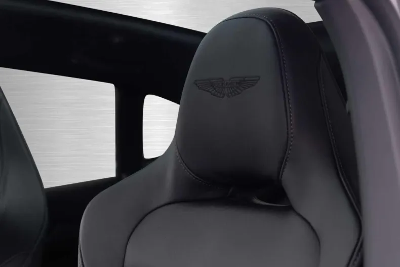 Aston Martin DBX din 2024 cu 11.300 km - oferta AST144789 - foto 17