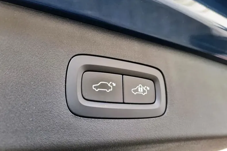 Lynk&Co 01 din 2022 cu 65.200 km - oferta LYN144792 - foto 25