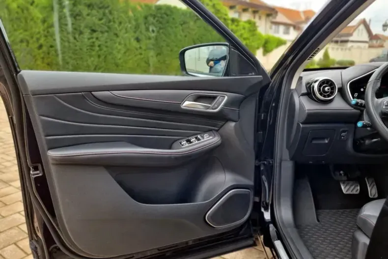 MG EHS din 2022 cu 103.710 km - oferta MG0144794 - foto 8