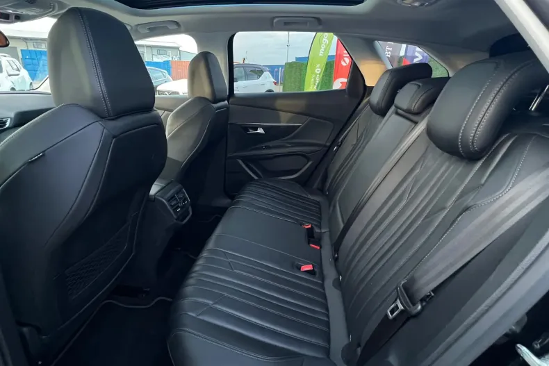 Peugeot 3008 din 2020 cu 118.631 km - oferta PEU144798 - foto 18