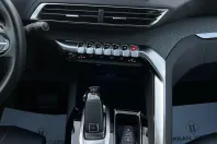 Peugeot 3008 din 2020 cu 118.631 km - oferta PEU144798 - foto 24