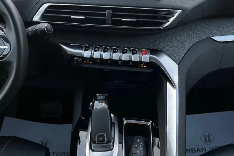 Peugeot 3008 din 2020 cu 118.631 km - oferta PEU144798 - foto 24