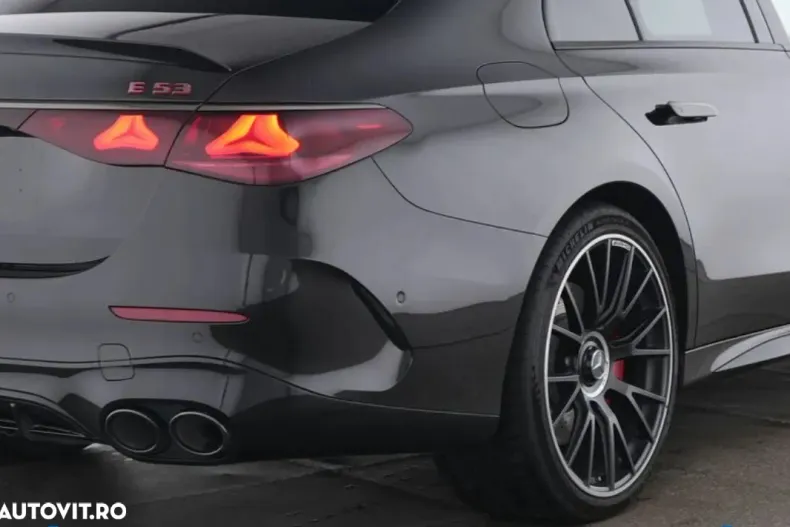 Mercedes-Benz E din 2024 cu 10.898 km - oferta MER144804 - foto 9