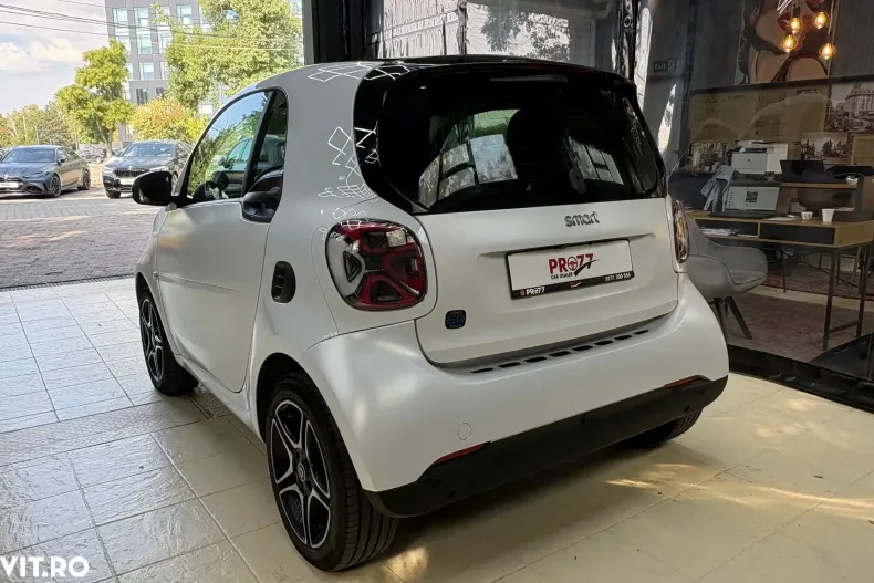 Smart ForTwo din 2022 cu 24.400 km - oferta SMA144807 - foto 4