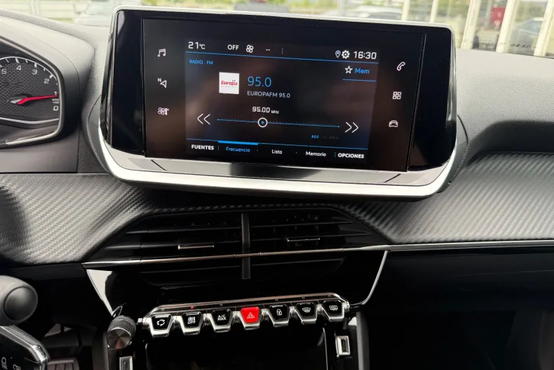 Peugeot 2008 din 2022 cu 144.439 km - oferta PEU144817 - foto 26