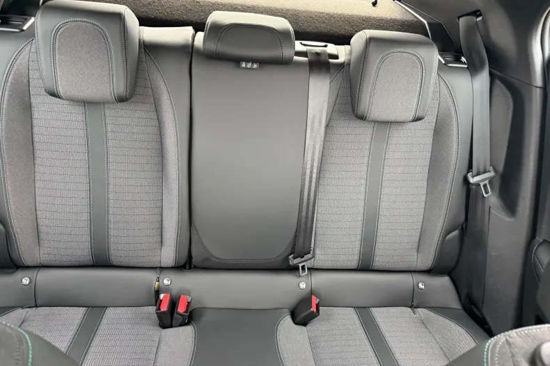 Peugeot 2008 din 2022 cu 144.439 km - oferta PEU144817 - foto 29