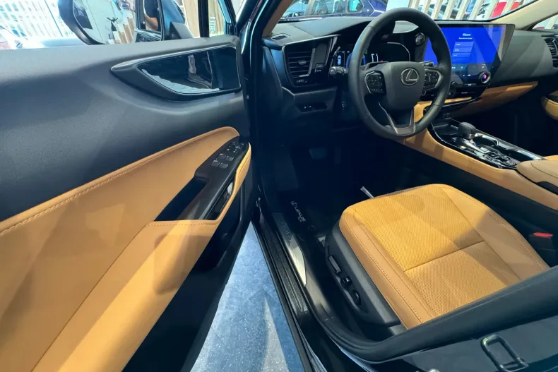 Lexus Seria NX din 2025 cu 4 km - oferta LEX144834 - foto 21