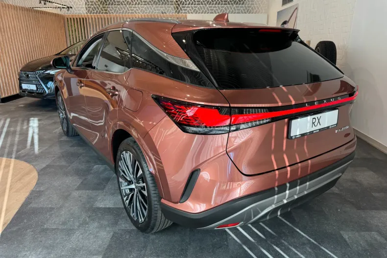 Lexus Seria RX din 2025 cu 5 km - oferta LEX144835 - foto 5