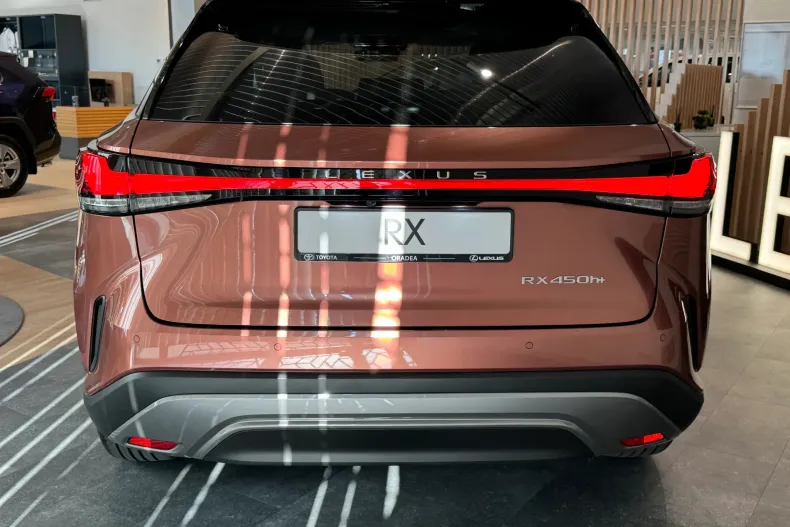 Lexus Seria RX din 2025 cu 5 km - oferta LEX144835 - foto 6