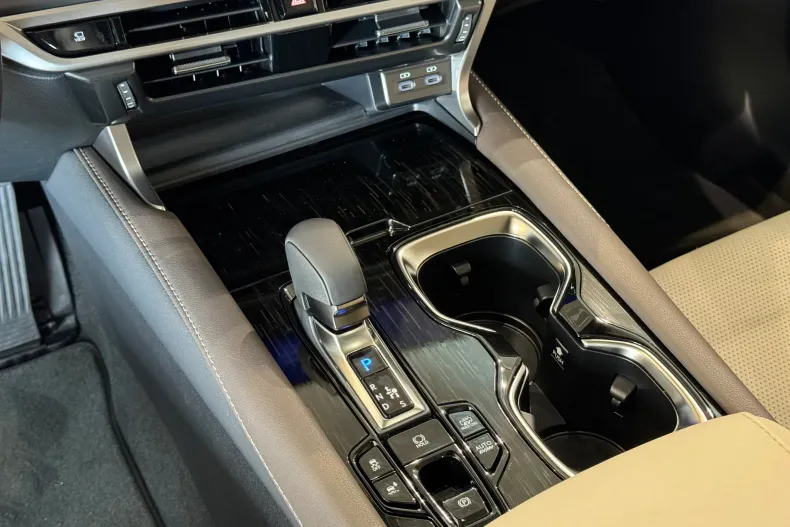 Lexus Seria RX din 2025 cu 5 km - oferta LEX144835 - foto 20