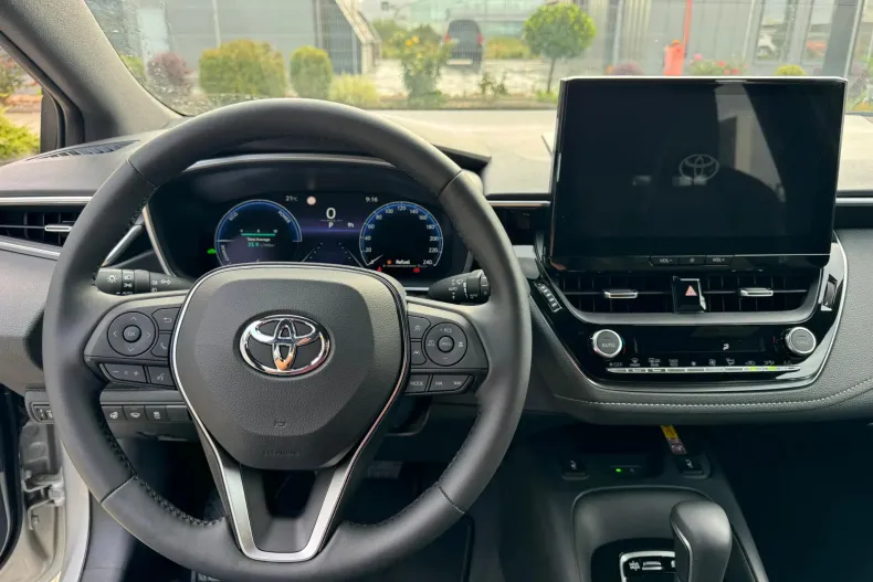Toyota Corolla din 2025 cu 7 km - oferta TOY144838 - foto 14