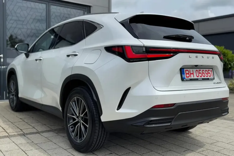 Lexus Seria NX din 2025 cu 2.500 km - oferta LEX144842 - foto 10