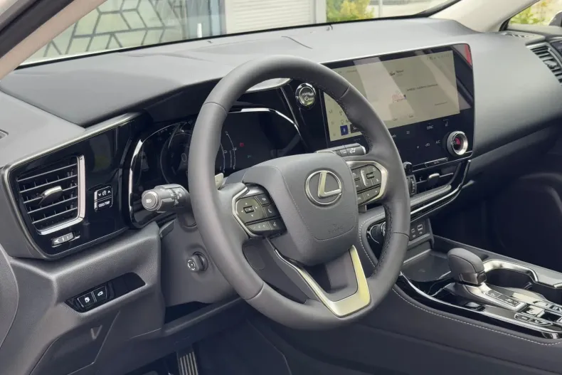 Lexus Seria NX din 2025 cu 2.500 km - oferta LEX144842 - foto 13