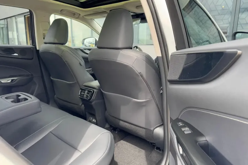 Lexus Seria NX din 2025 cu 2.500 km - oferta LEX144842 - foto 18