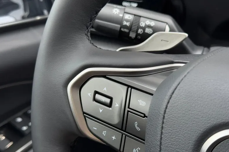 Lexus Seria NX din 2025 cu 2.500 km - oferta LEX144842 - foto 26